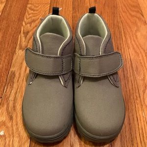 Carters boots for boy